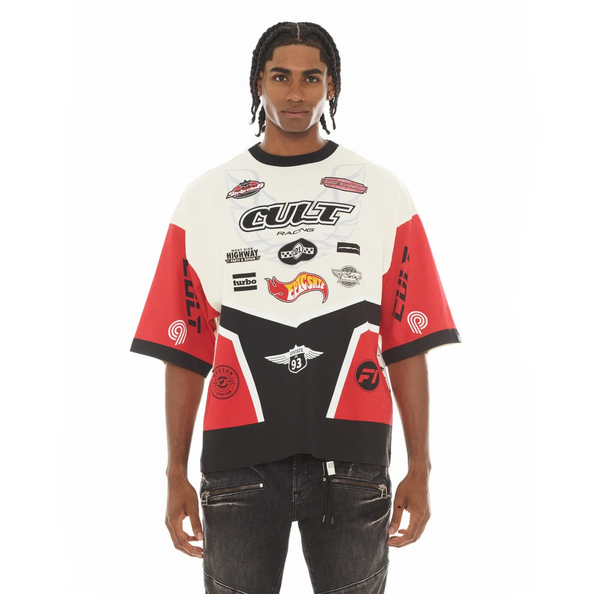 Cult's Oversized Short Sleeve Crew Neck Tee "Racer" in Winter White 626A4-K41A