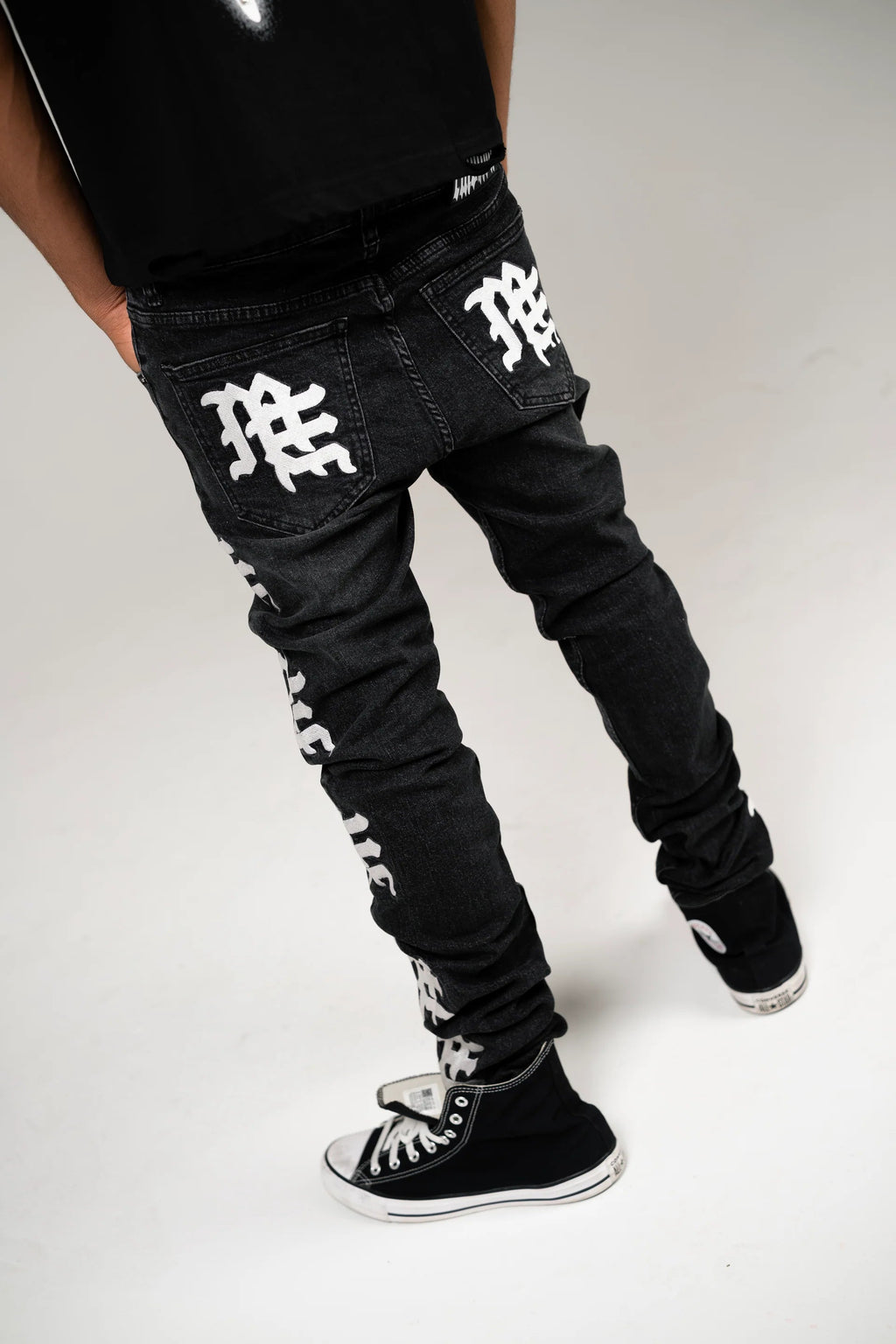 MIXED EMITION / Monogram Denim Black Wash Jeans