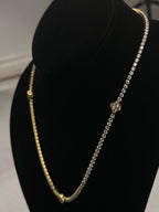 Elegant 14k Gold Floral Accent Tennis Necklace
