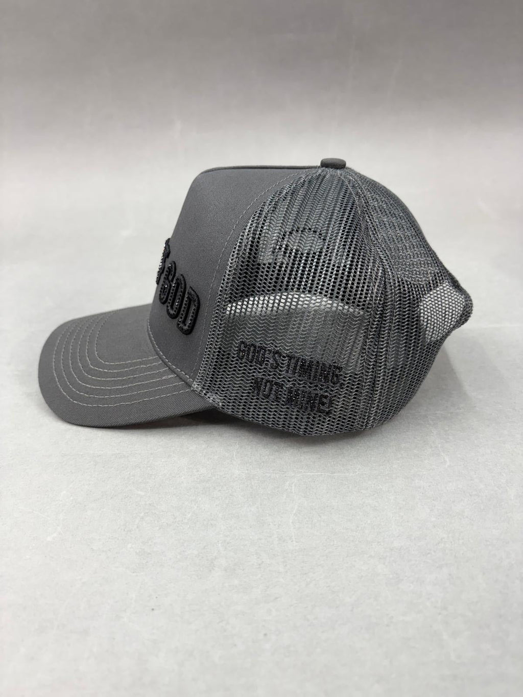 Glory of god hat grey and black