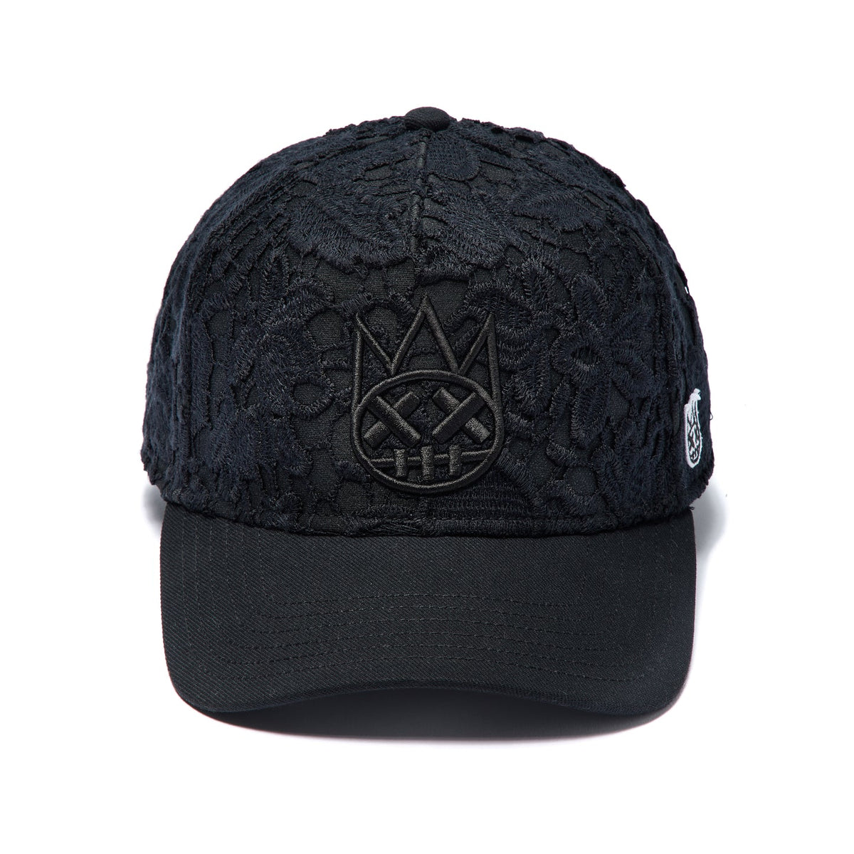 Cult's A Frame Trucker Hat "Lace" In Black 626AC-CH71A