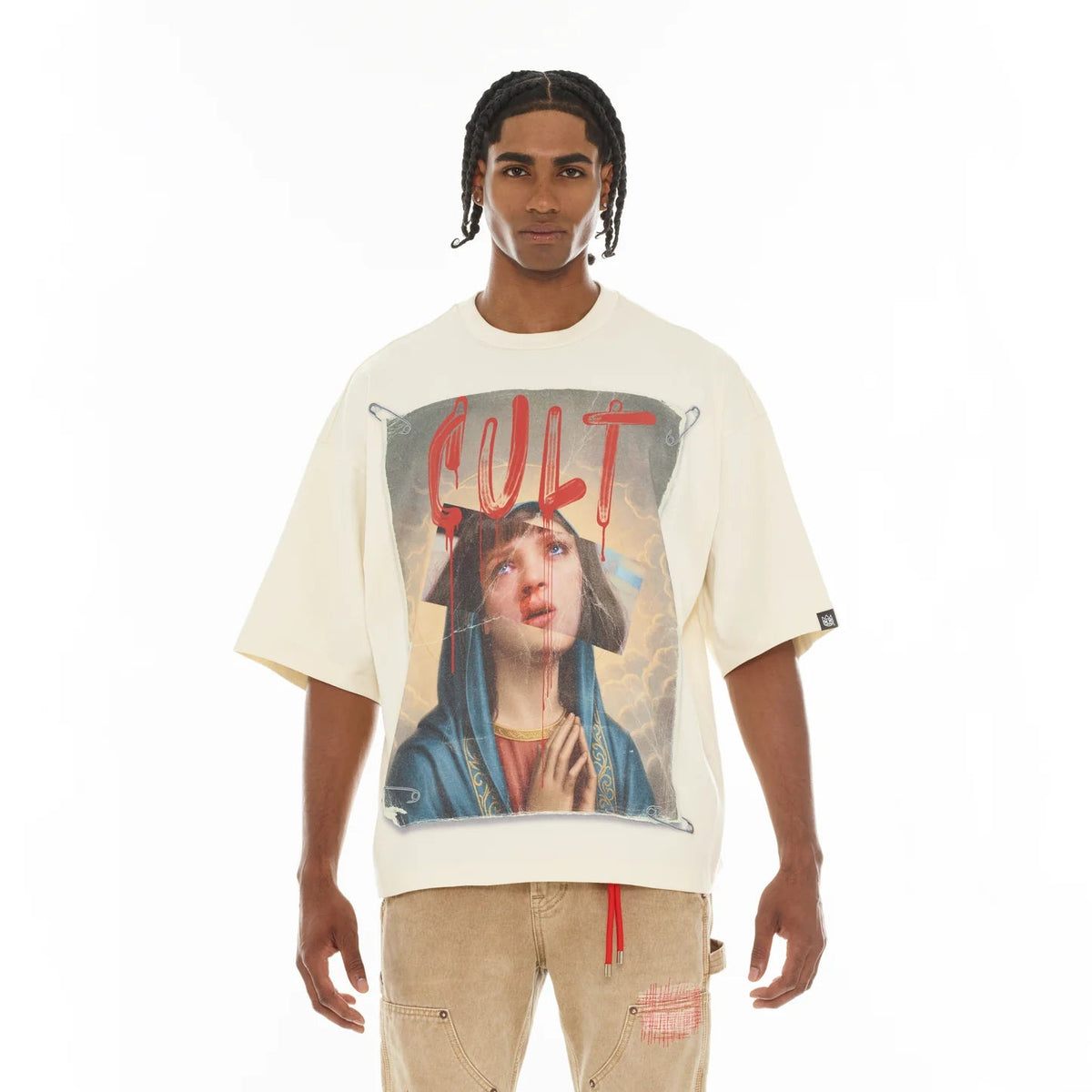 Cult's Oversized Short Sleeve Crew Neck Tee "Poor Social Skills" in Winter White 626A2-K36A