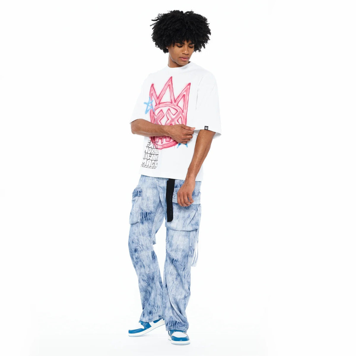 Cult's Oversized Short Sleeve Crew Neck Tee "Airbrushed" 260 Grams In White